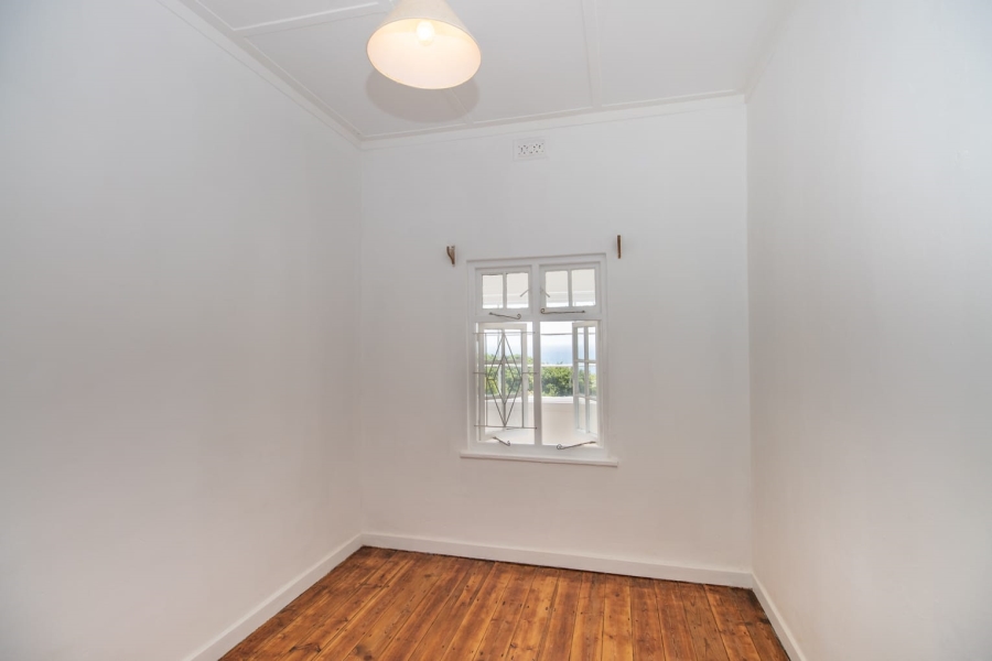 To Let 3 Bedroom Property for Rent in Kalk Bay Western Cape